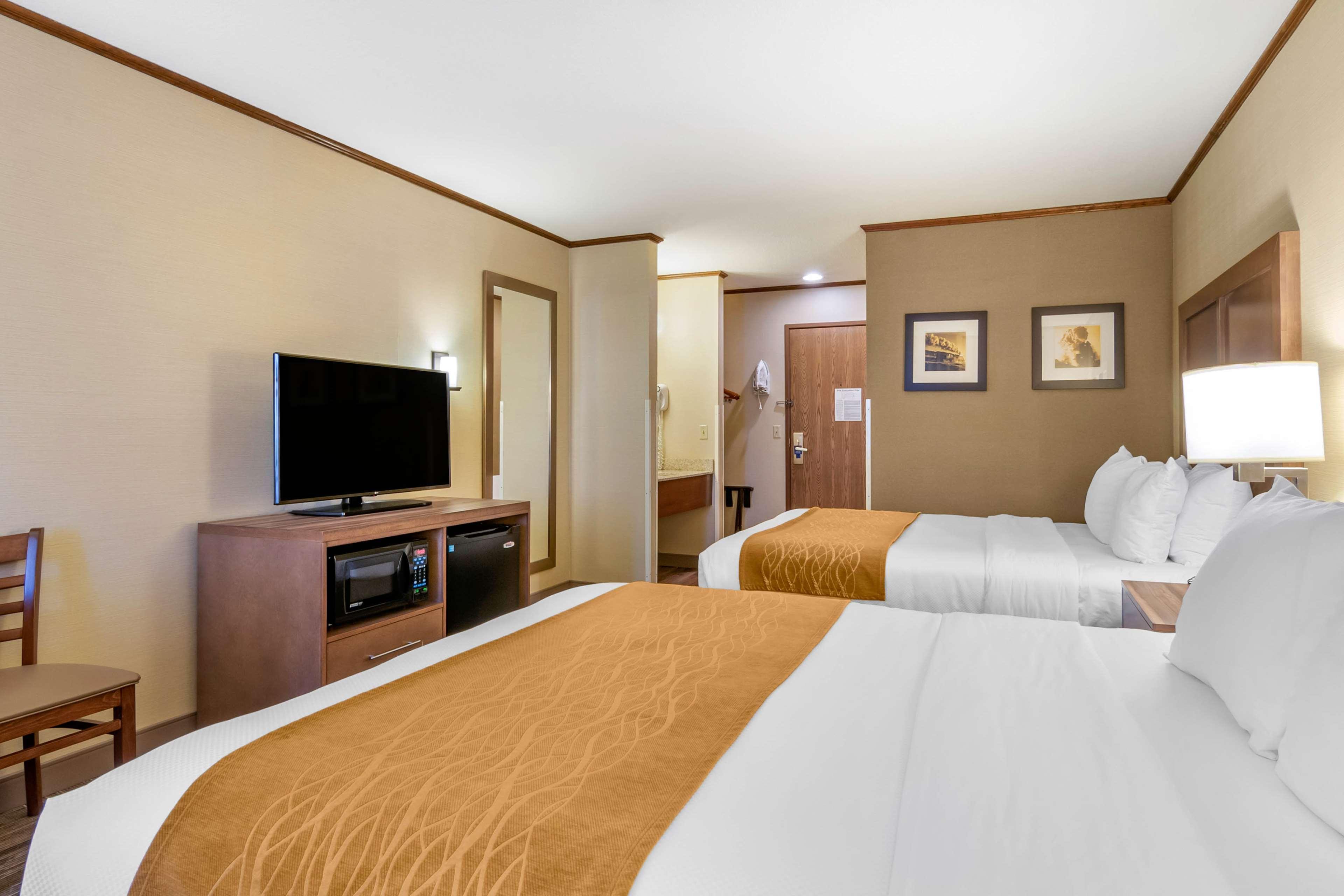 Comfort Inn Sedalia Station מראה חיצוני תמונה
