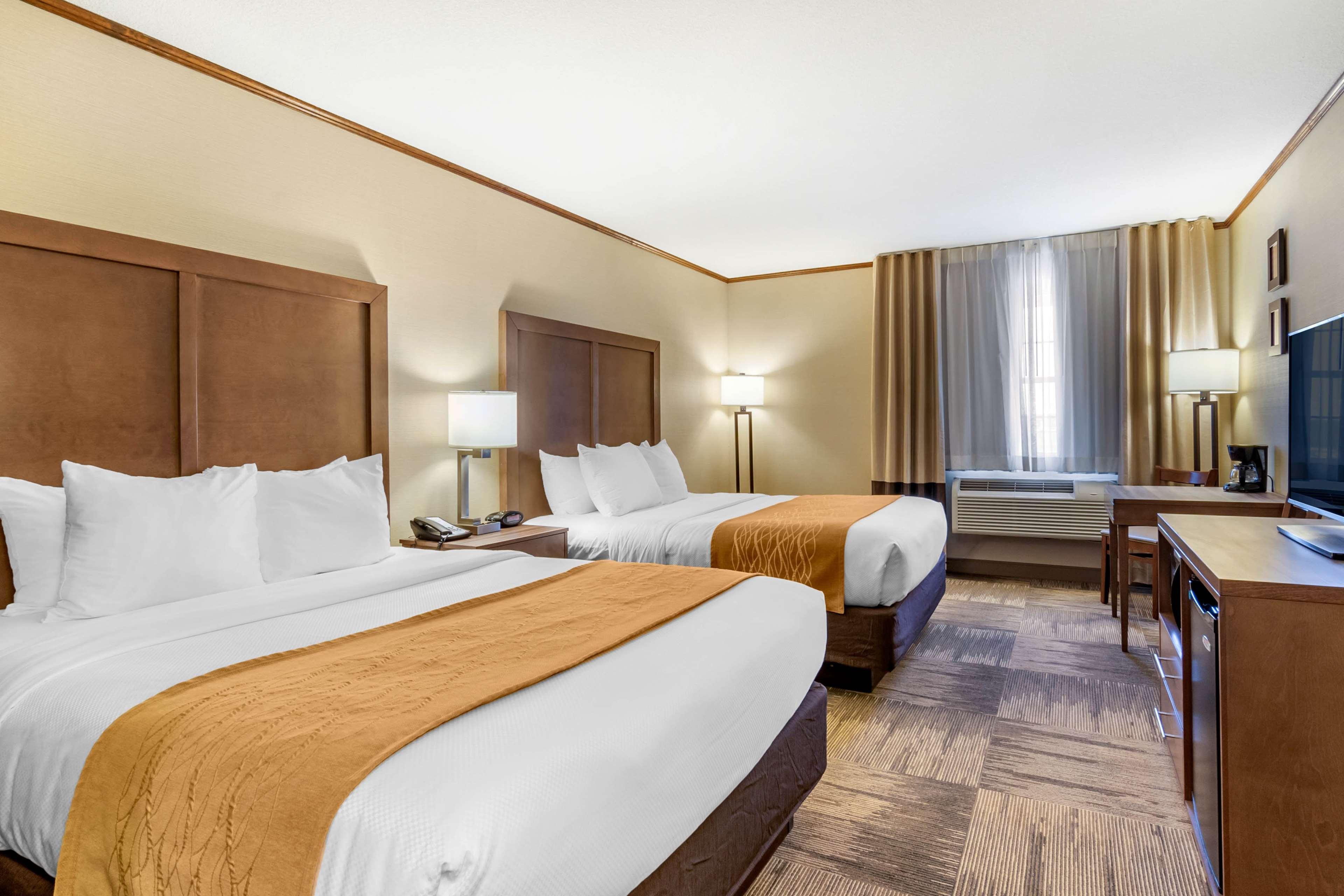 Comfort Inn Sedalia Station מראה חיצוני תמונה