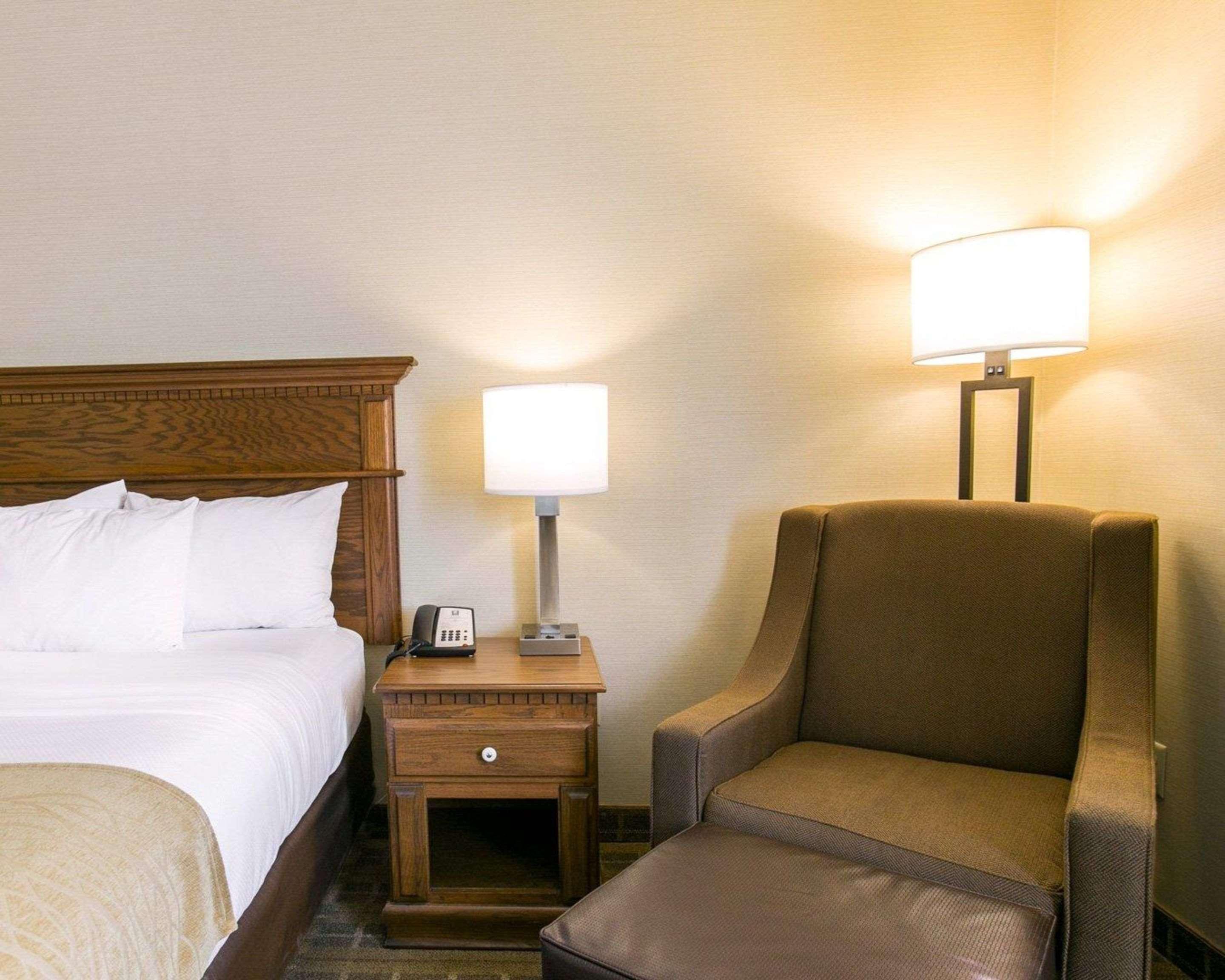 Comfort Inn Sedalia Station מראה חיצוני תמונה