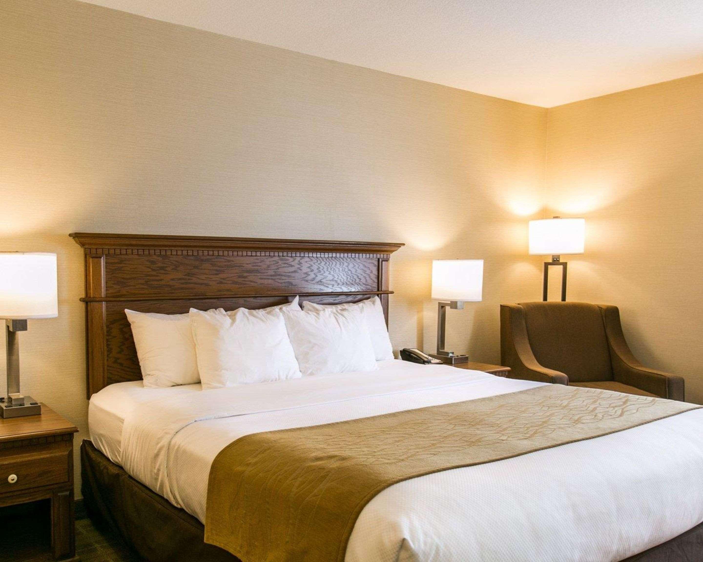 Comfort Inn Sedalia Station מראה חיצוני תמונה