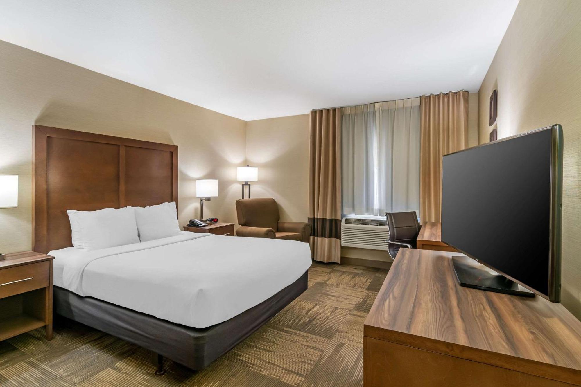 Comfort Inn Sedalia Station מראה חיצוני תמונה