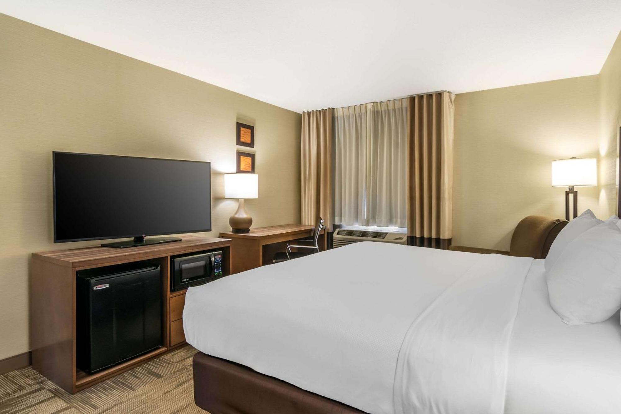 Comfort Inn Sedalia Station מראה חיצוני תמונה