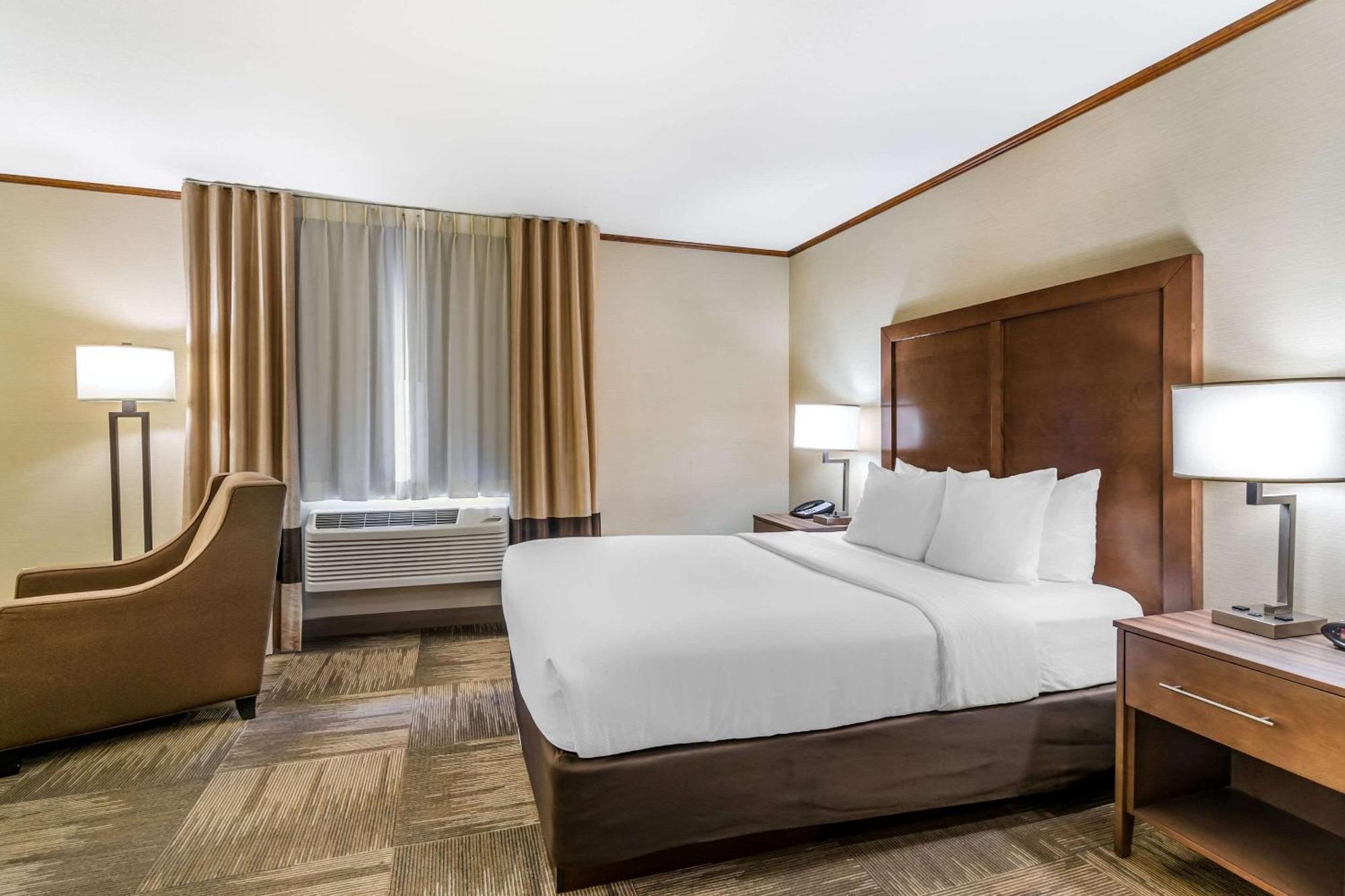 Comfort Inn Sedalia Station מראה חיצוני תמונה